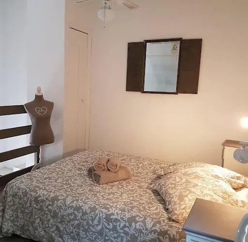 Tatil Evi Mini A 5min A Pieds De La Santa Giulia Porto-Vecchio (Corsica)