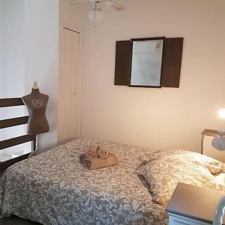 Feriehus Mini A 5min A Pieds De La Santa Giulia Porto-Vecchio (Corsica)